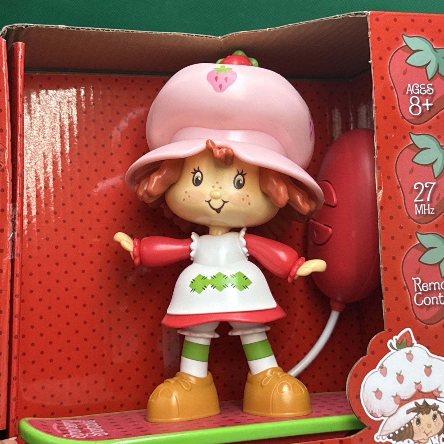 Strawberry Shortcake Remote Control Skateboarding Toy New In Box