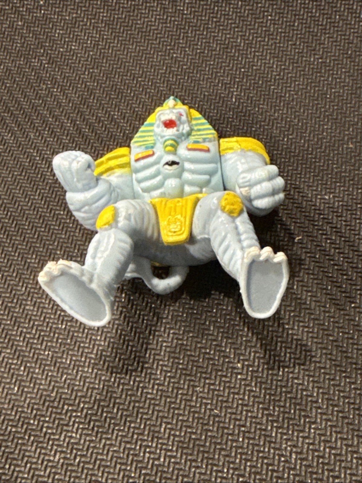 1994 Micro Machines Mighty Morphin Power Rangers King Sphinx - toyscardscomics