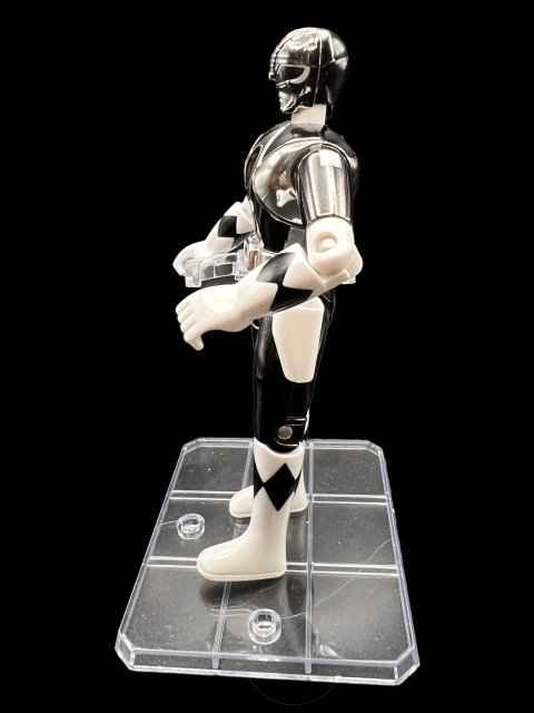 1995 - Power Ranger 5.5" Black Metallic Chrome Ranger Bandai - Used