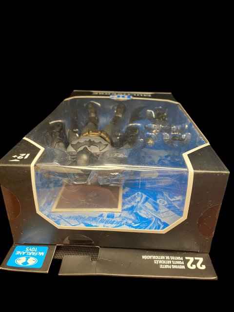 2021 - McFarlane Toys DC Multiverse "Superman" (Black Suit Variant) from the animated series - MOC Sealed in box