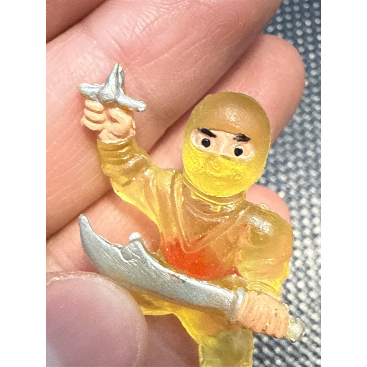 Vintage Rubber Yellow Ninja 1 1/2” Figurine With Sword And Throwing Star 80/90s