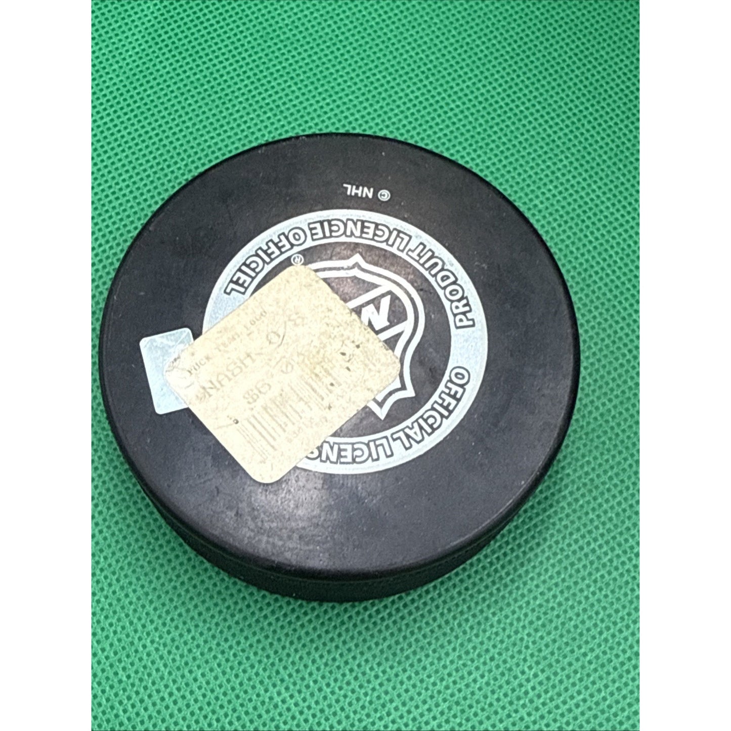 Nashville Predators Basic Official NHL Slovakia Hockey Souvenir Game Puck