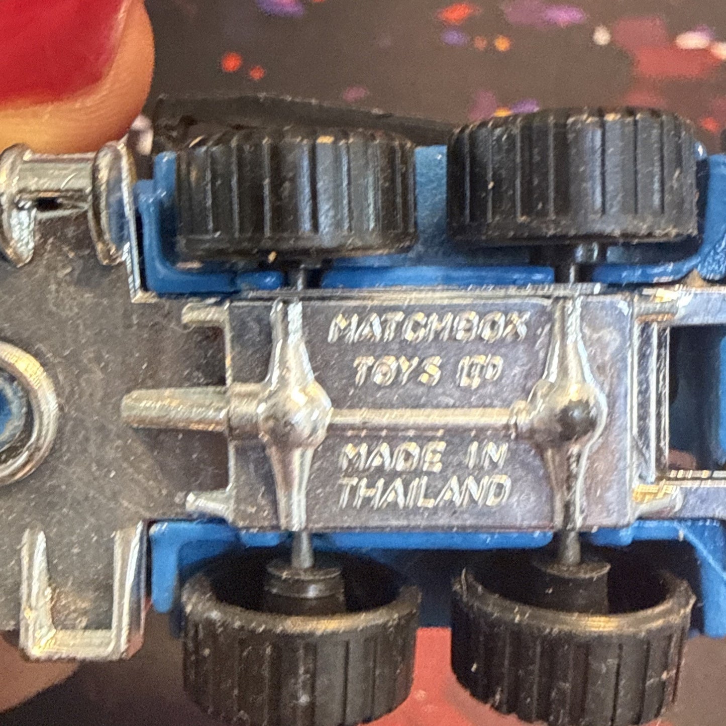Matchbox Peterbilt 1981 Diecast Cement Truck Concrete Mixer Blue Yellow 1:80