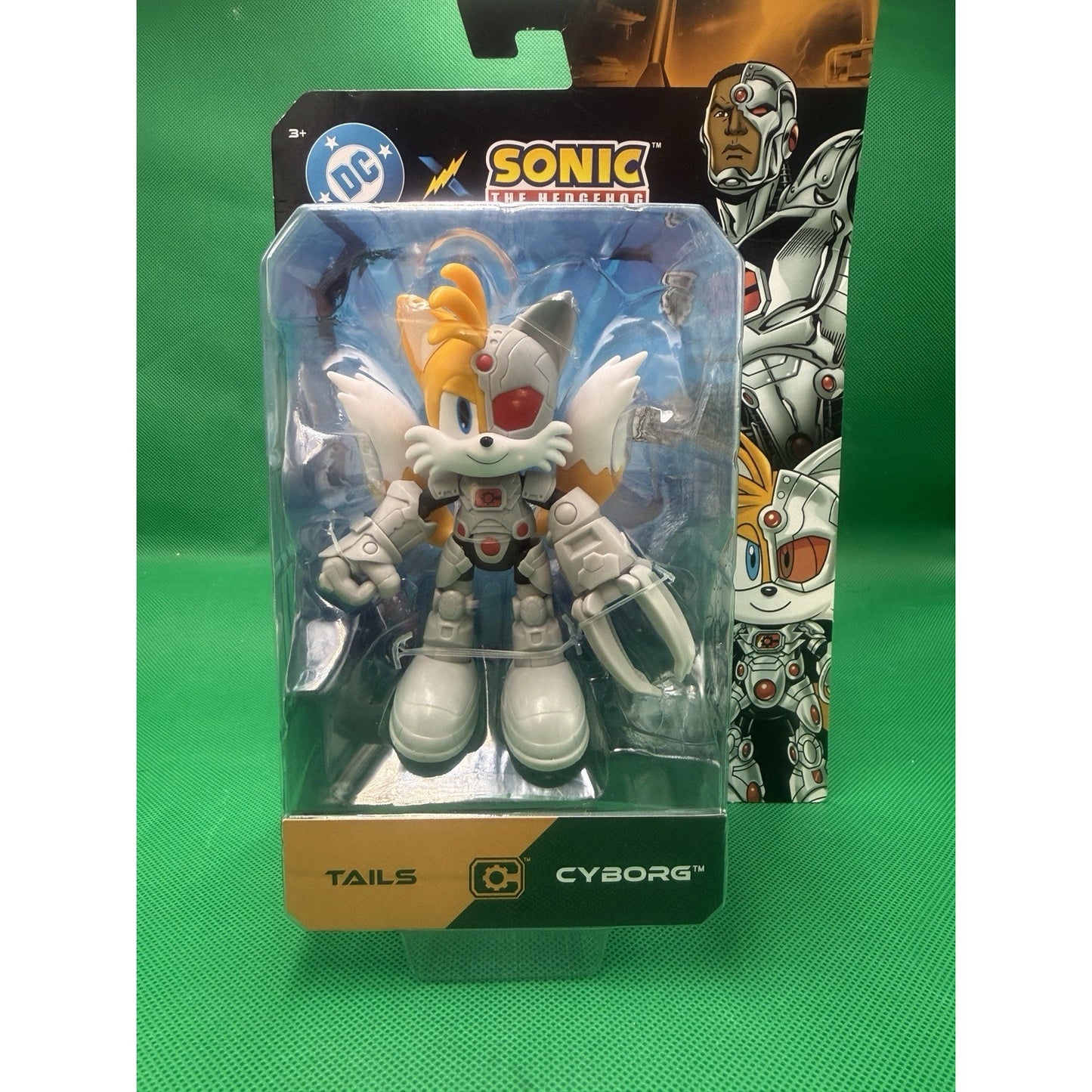 DC x Sonic the Hedgehog TAILS CYBORG 5-inch Action Figure Brand New Superhero