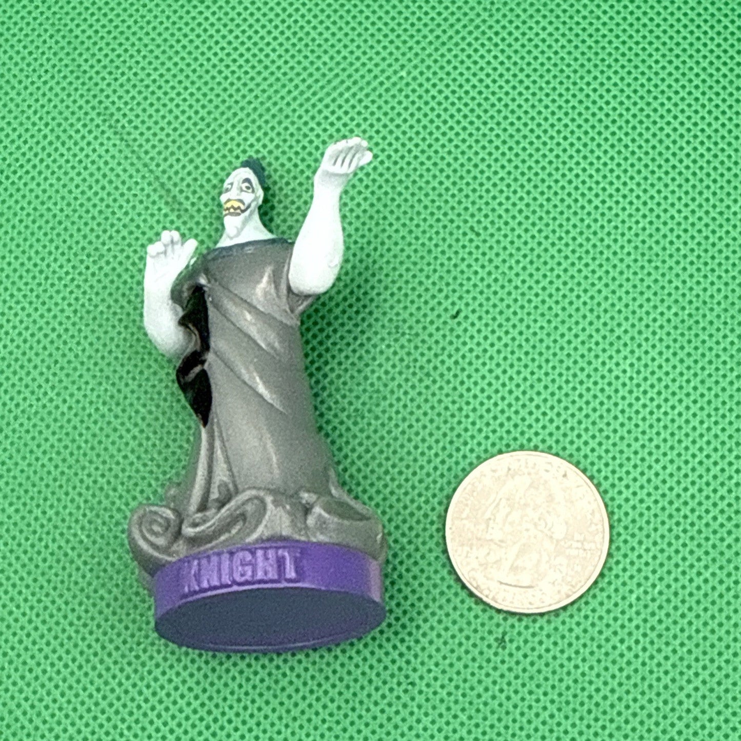 Disney’s 2004 Heroes Vs Villains Chess Game Replacement Hades Knight Part - toyscardscomics