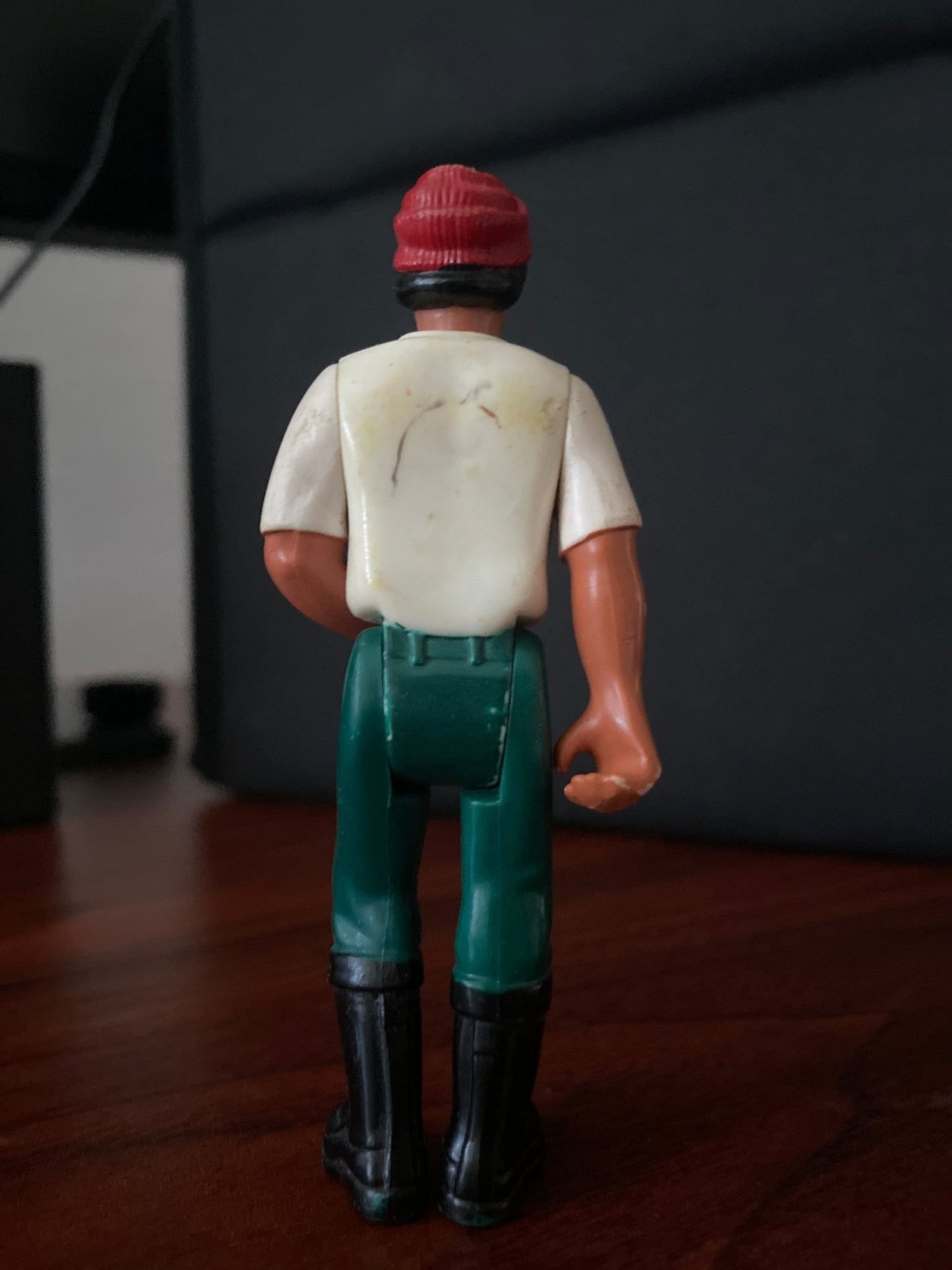Fisher Price Toy Outdoorsman Outdoors Man 1974 Vintage Hiker Cabin Wood Cutter - toyscardscomics
