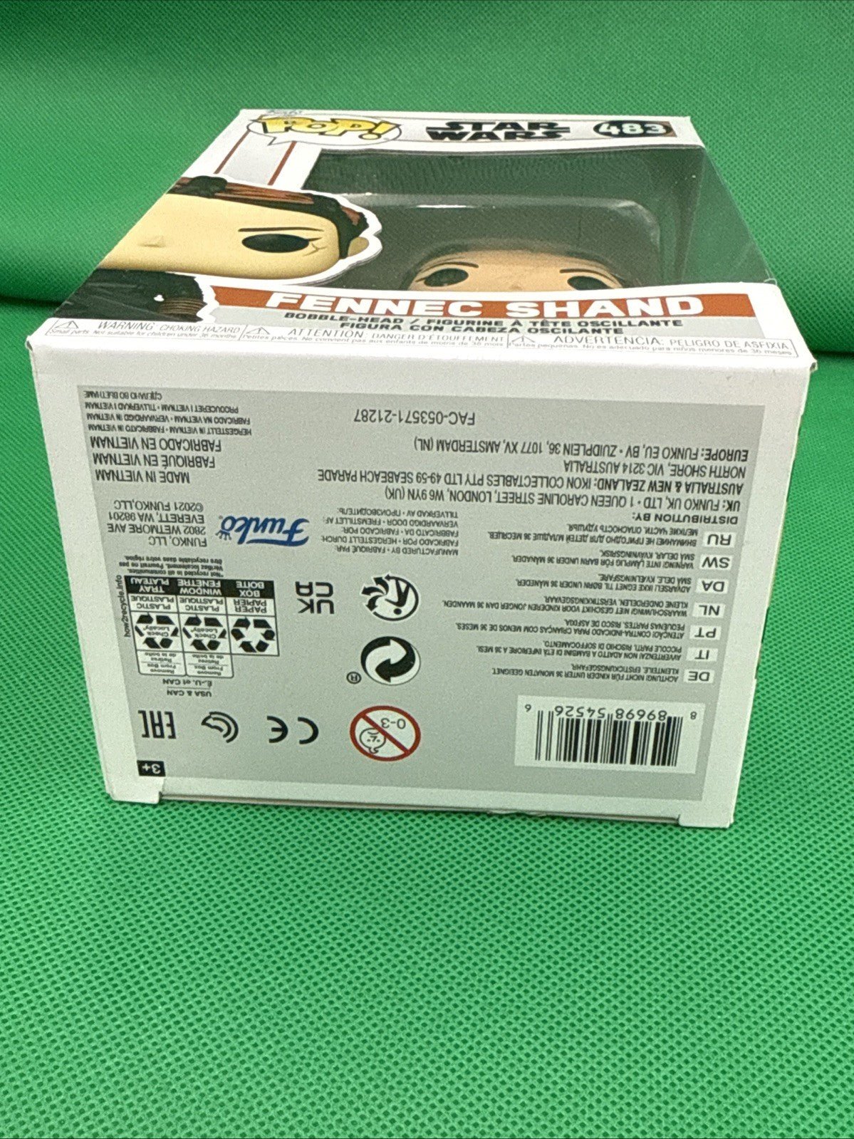 Funko Pop! Vinyl: Star Wars - Fennec Shand 483 - toyscardscomics