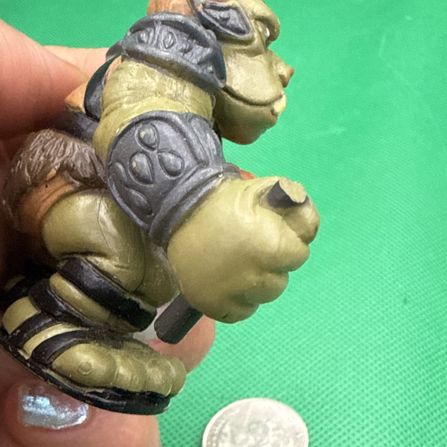 Hasbro Star Wars Gamorrean Guard Plastic Figure Green/Brown/Gray/Black 2004 - toyscardscomics