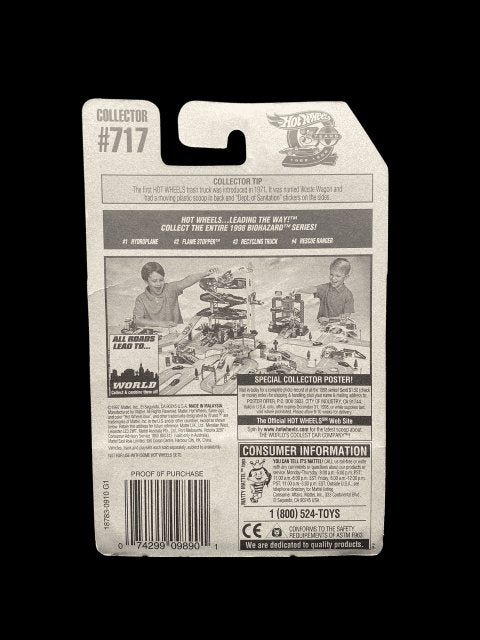 Hot Wheels 1997 Biohazard Series Hydroplane - 1 of 4 - #717 - Box Ships - toyscardscomics