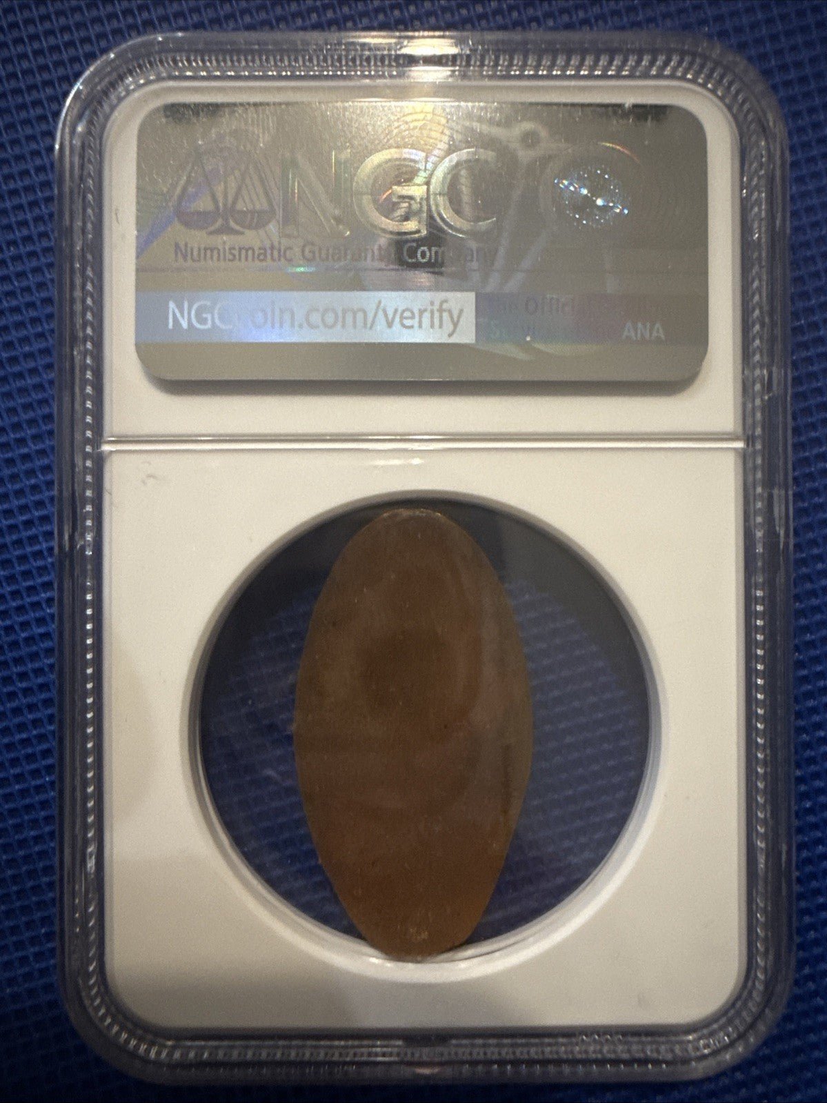 Seattle World Fair 1962 The Space Age Rolled Copper Penny Medallion - toyscardscomics