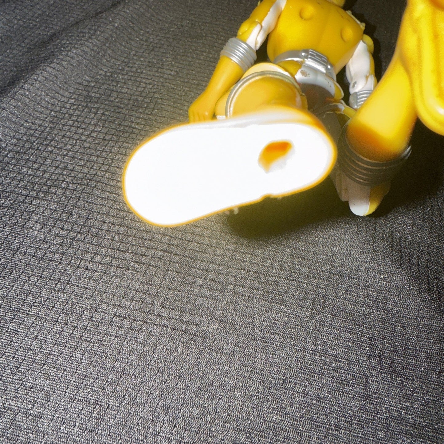 Yellow Ranger 5.5" Bandai 2006 Action Figure Power Rangers Operation Overdrive - toyscardscomics