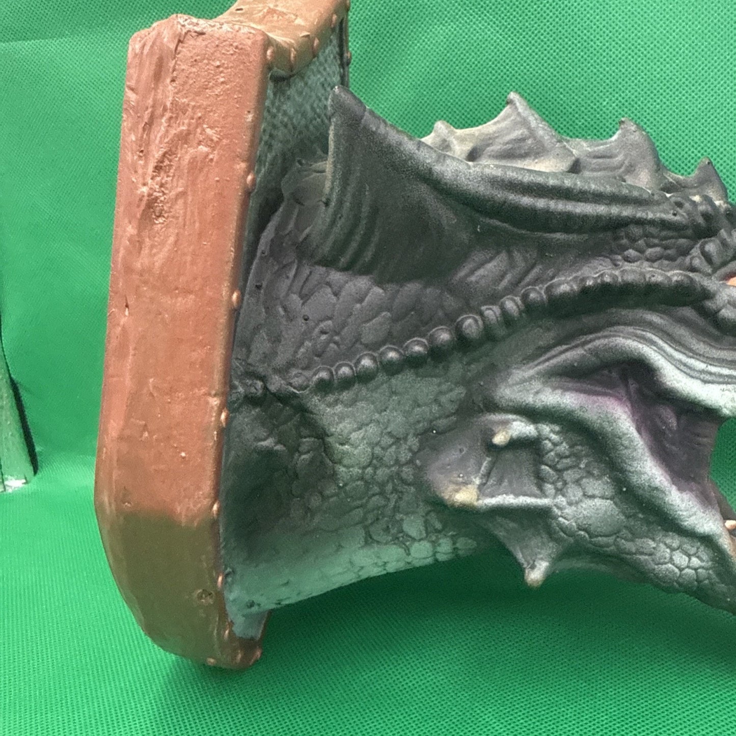 3D Dragon Head Wall Mount Sculpture Home Decoration Dinosaur. Head only