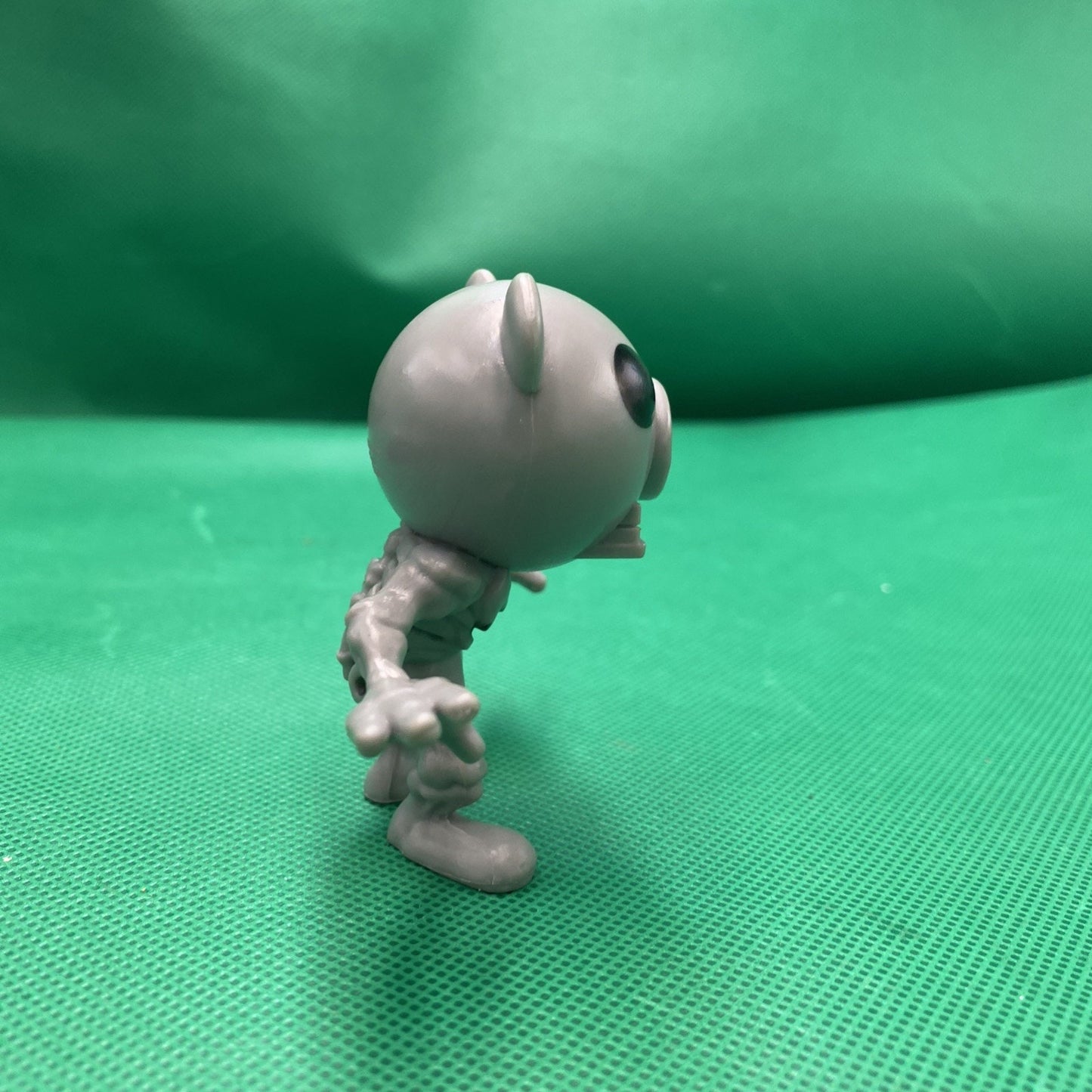 PIGGY SKELLY Minifigure Phatmojo Roblox 2.5” Toy Action Figure 2021
