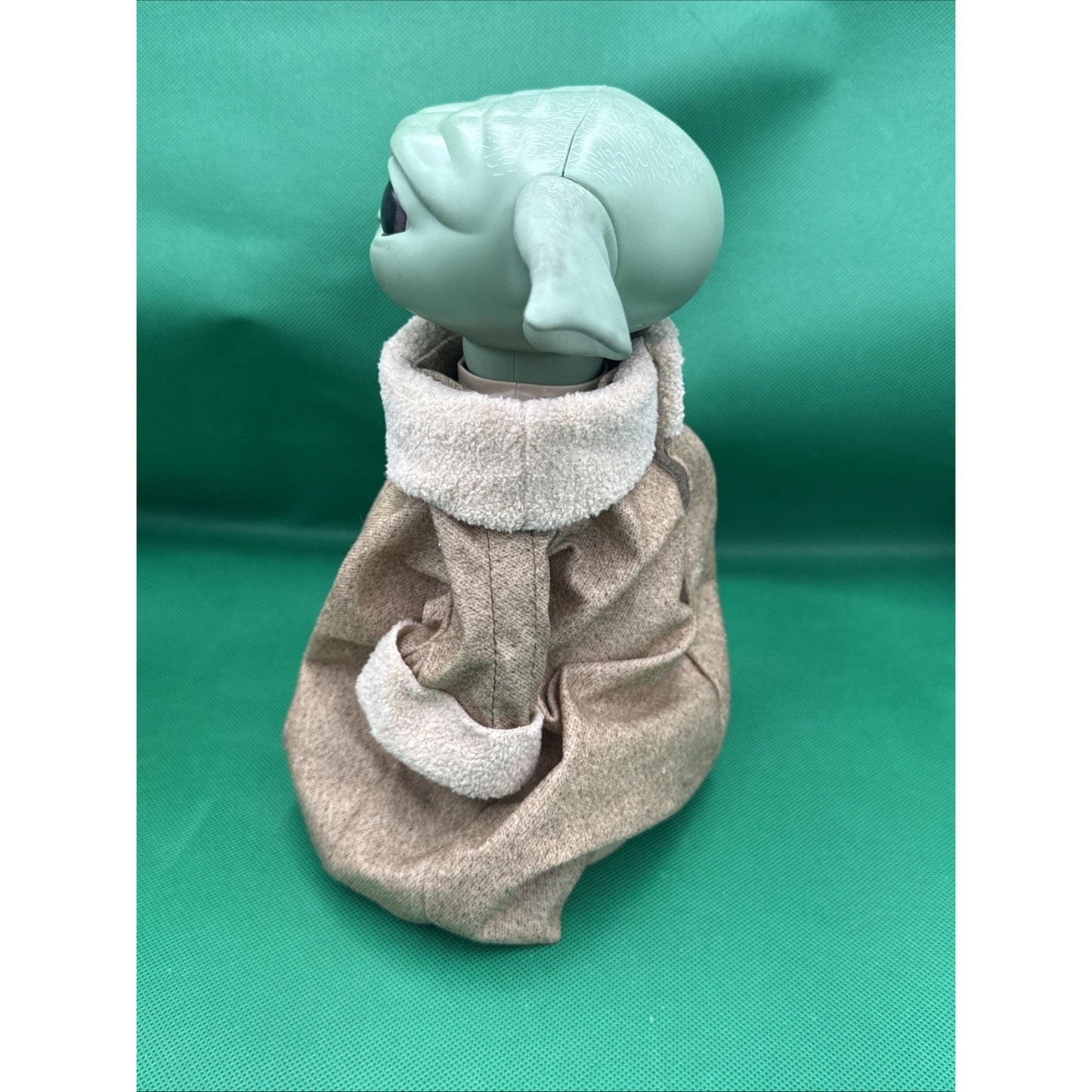 Mattel F2849 The Child Baby Yoda Grogu 9” Talking Doll Star Wars NO BOX