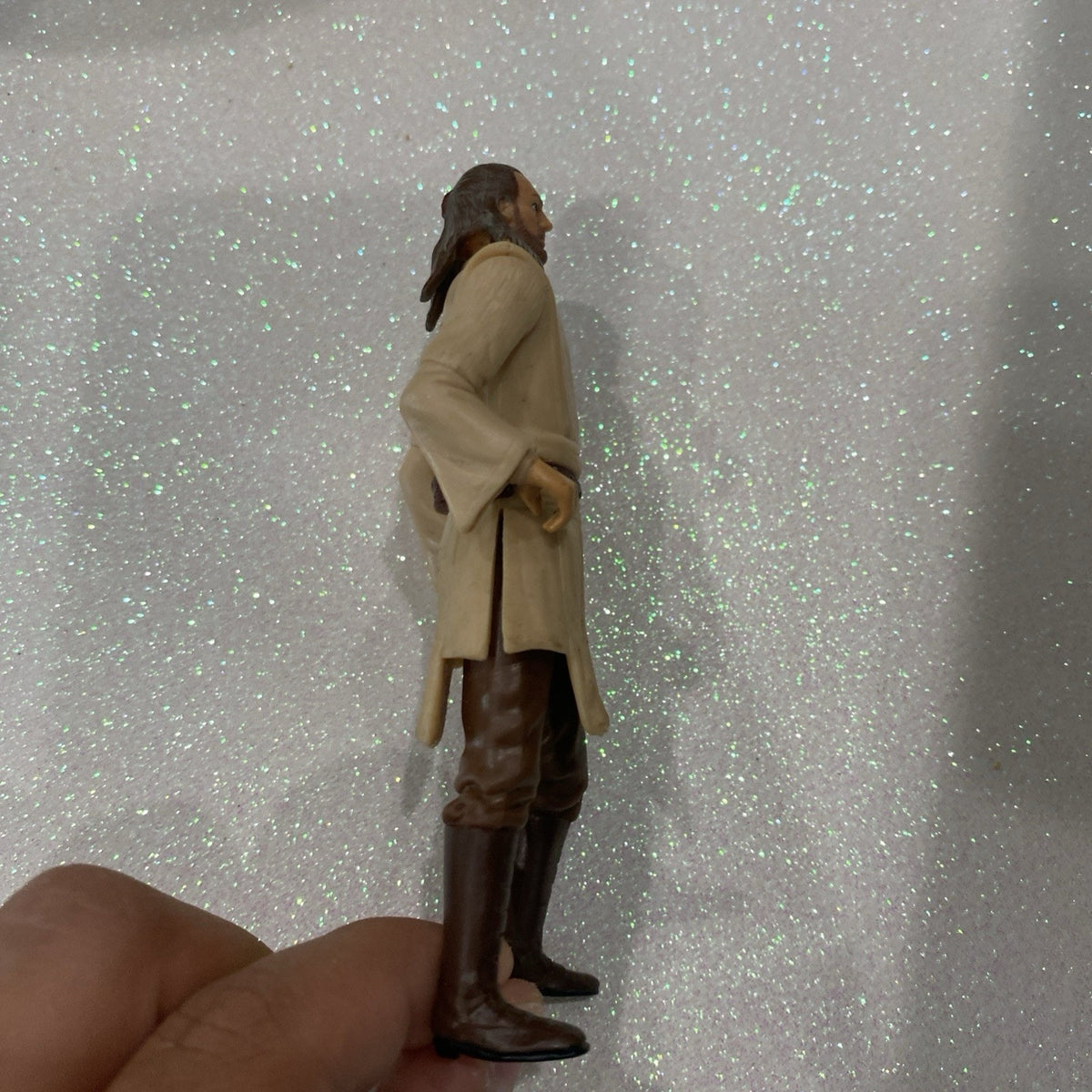 1998 Star Wars Episode 1: The Phantom Menace Qui Gon Jinn Action Figure Toy