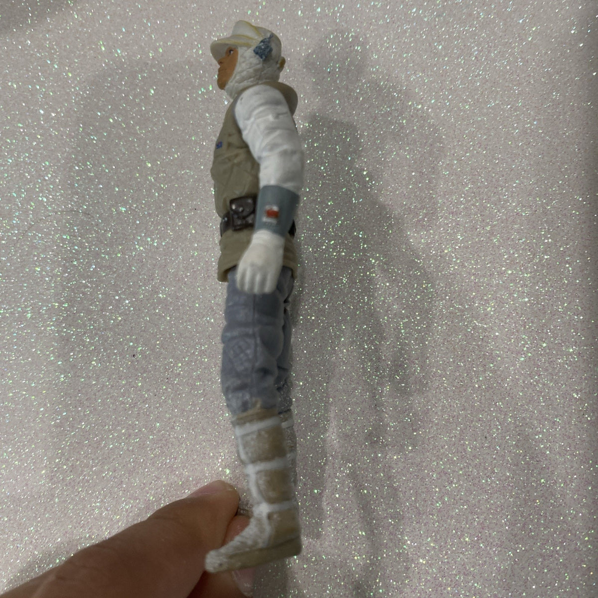 Hasbro Star Wars TVC Luke Skywalker Hoth Gear 3.75 Inch Loose Figure.
