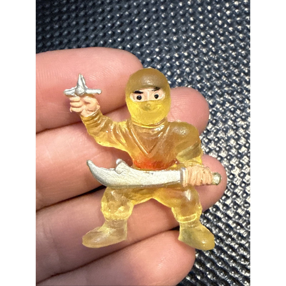 Vintage Rubber Yellow Ninja 1 1/2” Figurine With Sword And Throwing Star 80/90s