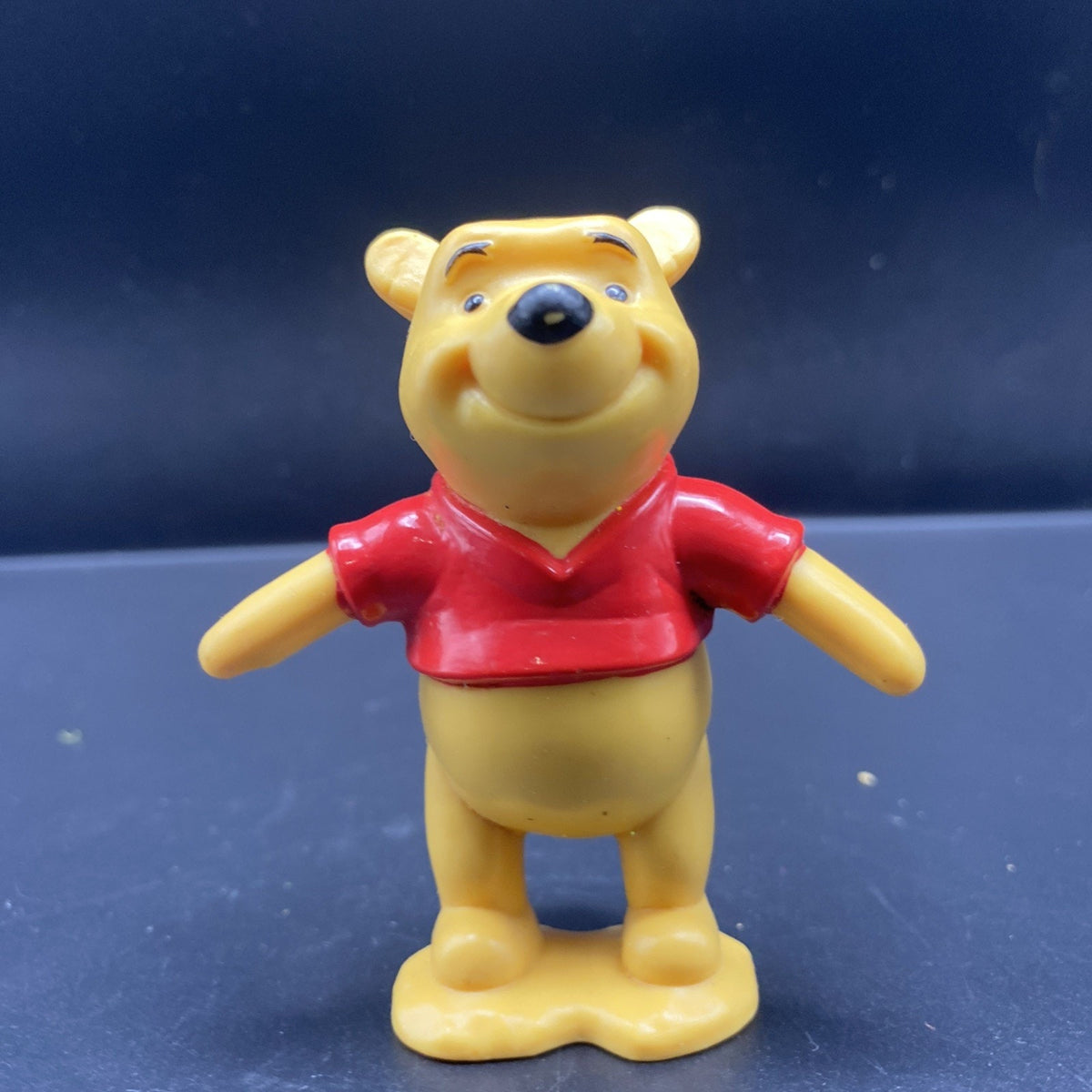 Disney Winnie the Pooh Winnie the Pooh Cake Topper PVC Figure Toy 3"