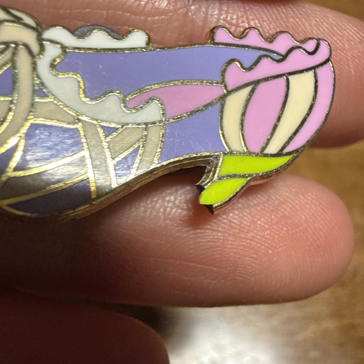 Disney Collectible Designer Princess Shoes Pin - Rapunzel - #2566 - 2012