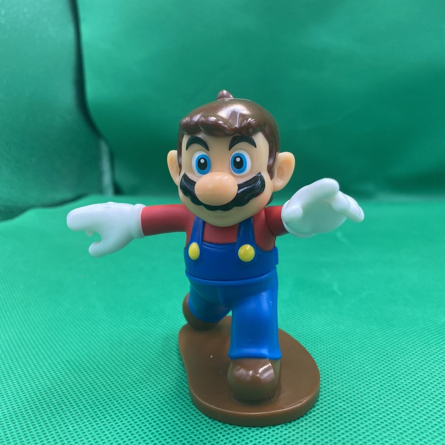 Nintendo Super Mario Bros McDonalds Happy Meal Toy Figure 2018,