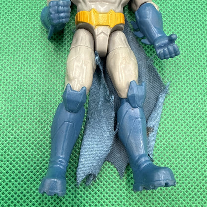 2020 Spin Master DC Batman The Caped Crusader Action Figure 4” Loose