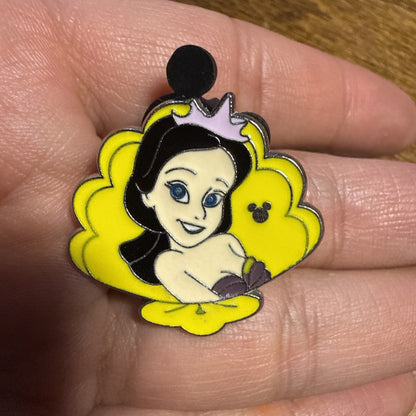 Disney Pin - Little Mermaid - Daughters of King Triton - Alana 2 Of 6
