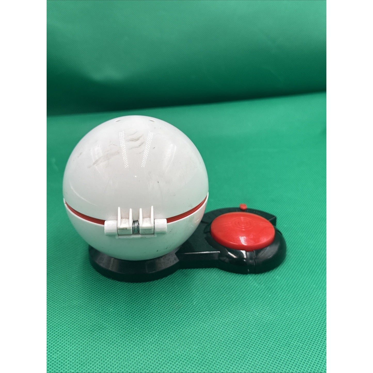 Pokemon Surprise Attack Poke Ball Battle Game replacement PokeBall 2021 Jazwares