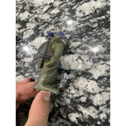 Teenage Mutant Ninja Turtle TMNT MIRAGE STUDIOS PLAYMATES TOYS 2004 Donatello