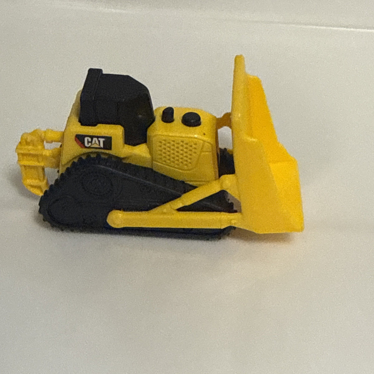 Toy State Mini Bulldozer Caterpillar Plastic Construction Vehicle.
