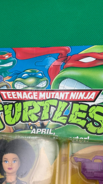 1984 Teenage Mutant Ninja Turtles April Ravishing Reporter - toyscardscomics