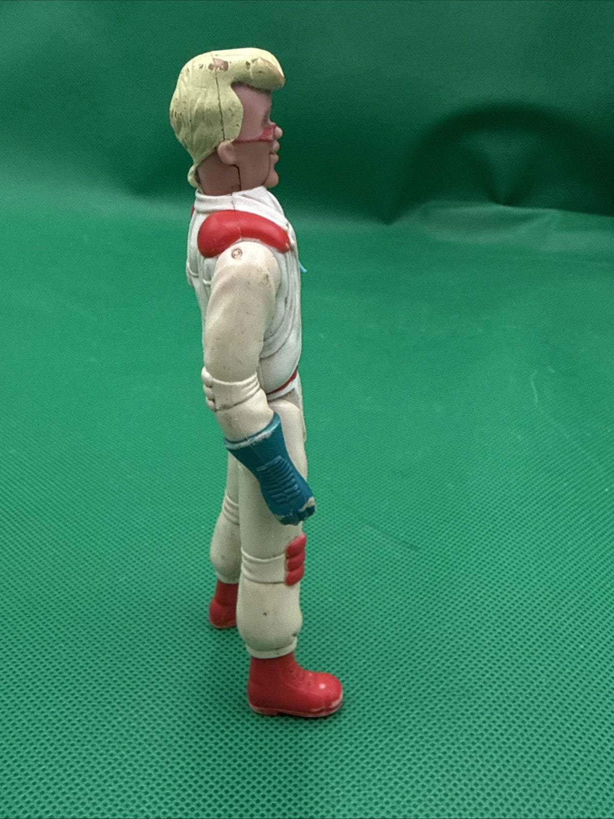 1987 Real Ghostbusters Figure - Egon Spengler - toyscardscomics
