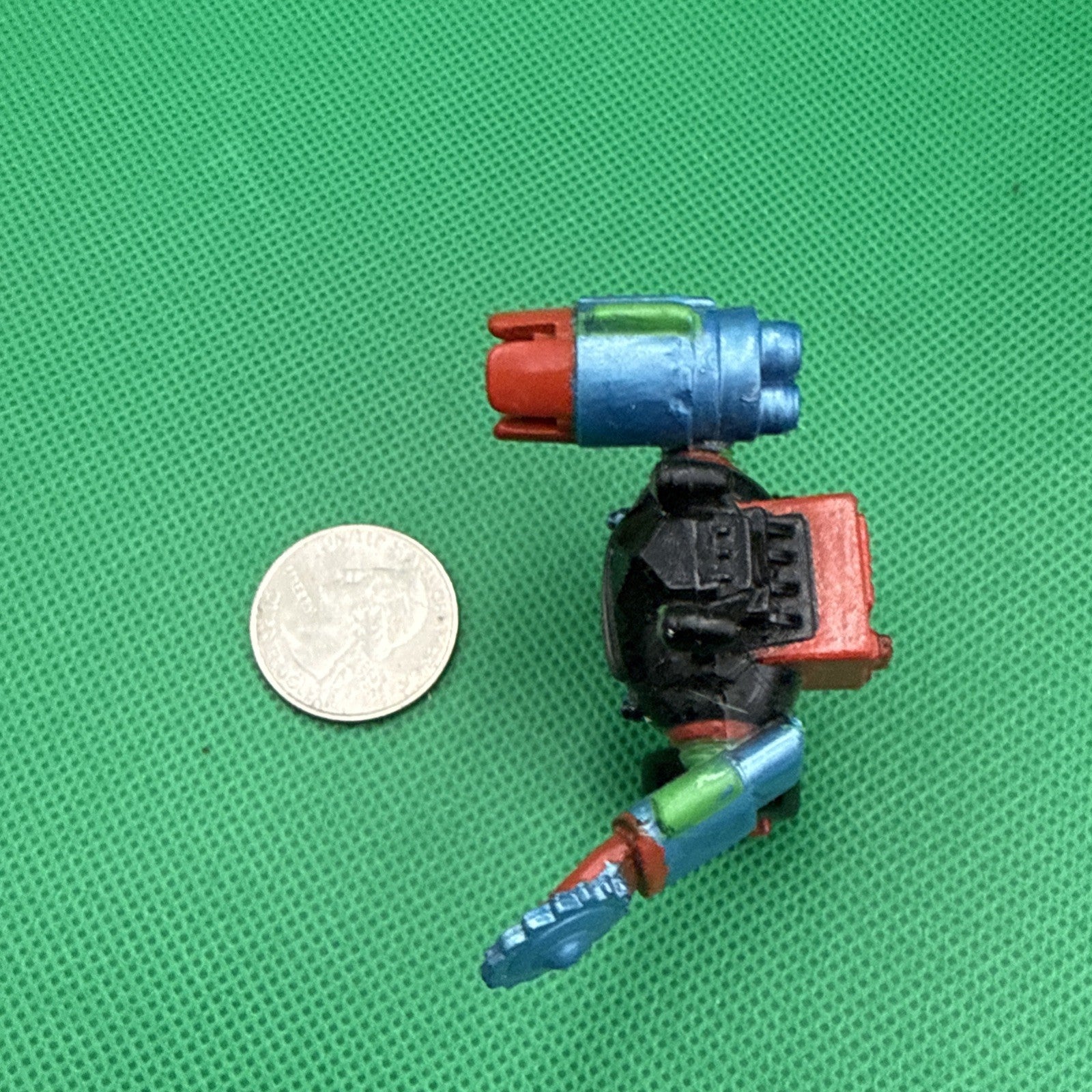 1991 Galoob L.G.T.I. Trash Bag Bunch TRASHBLASTER 2" PVC Mini Figure - toyscardscomics
