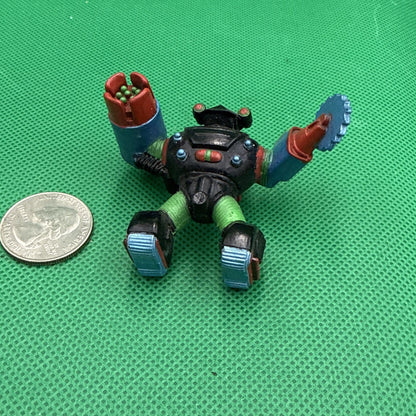1991 Galoob L.G.T.I. Trash Bag Bunch TRASHBLASTER 2" PVC Mini Figure - toyscardscomics