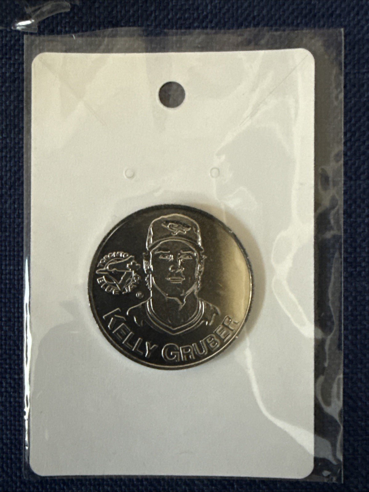 1991 Starting Lineup Kelly Gruber Toronto Blue Jays SLU Figure Coin Baseball MLB - toyscardscomics