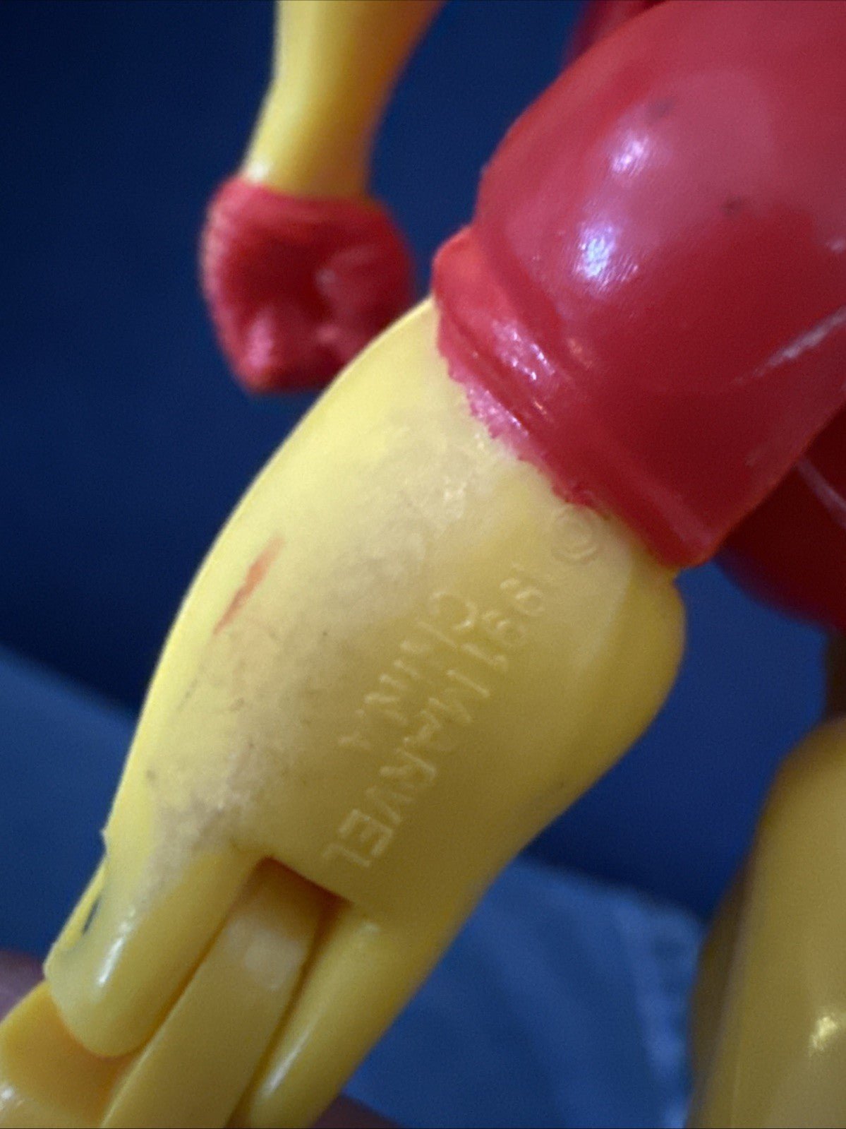 1991 Toy Biz Marvel Super Heroes Iron Man Loose Action Figure - toyscardscomics