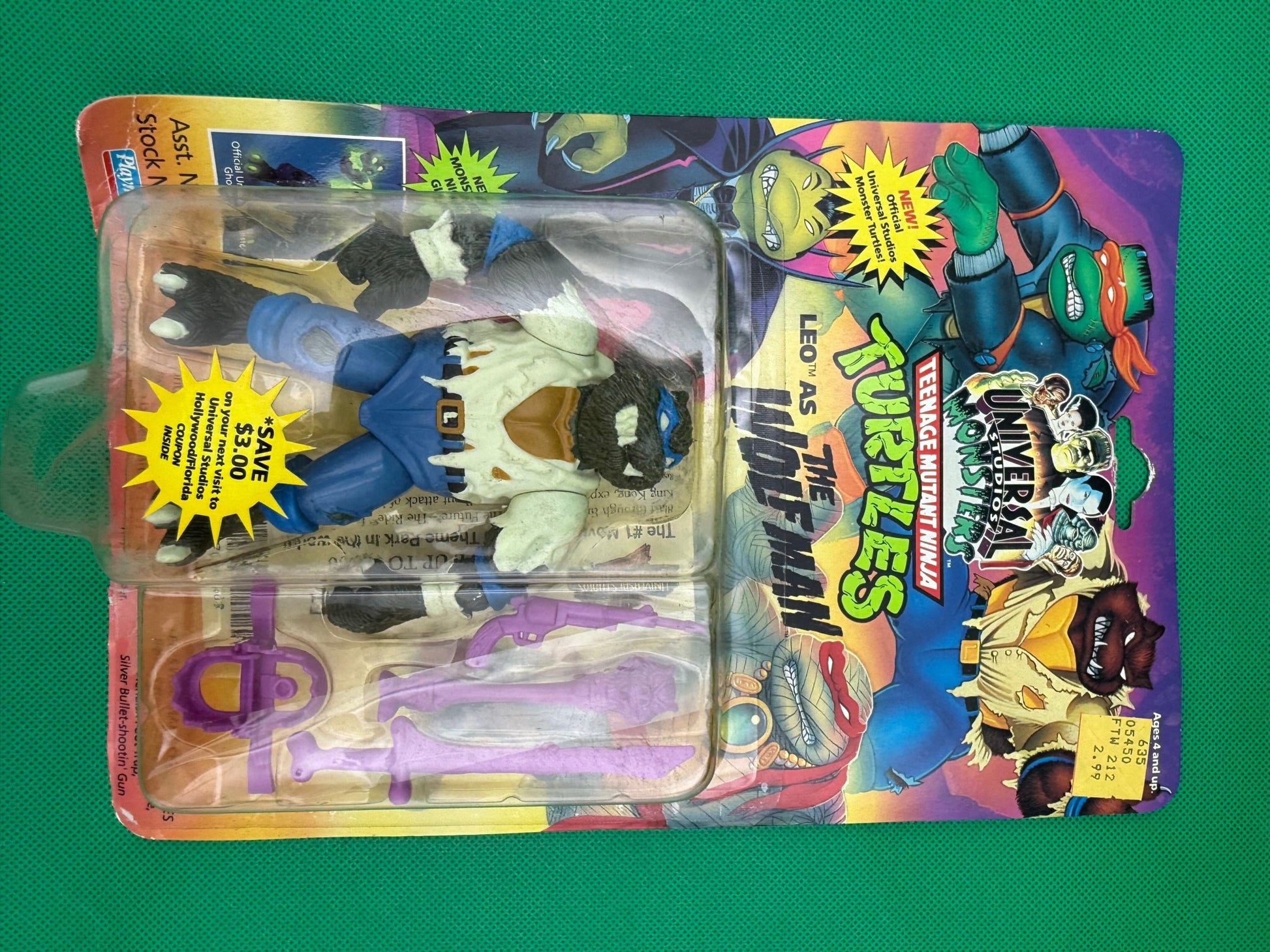 1993 Playmates TMNT Universal Monsters Leo as the Wolfman - toyscardscomics