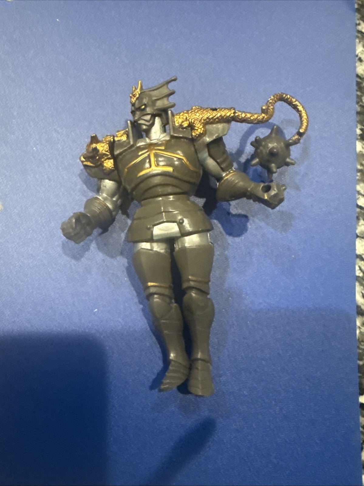 1994 Bandai Mighty Morphin Power Rangers Evil Space Aliens Knasty Knight Figure - toyscardscomics