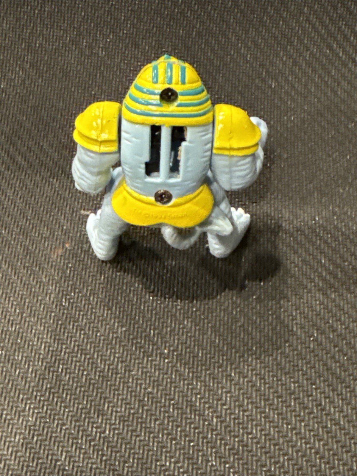 1994 Micro Machines Mighty Morphin Power Rangers King Sphinx - toyscardscomics