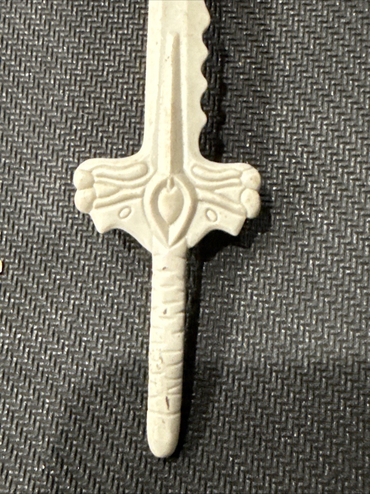 1994 Mighty Morphin Power Rangers Evil Space Aliens Weapon Putty Patrol 8" sword - toyscardscomics