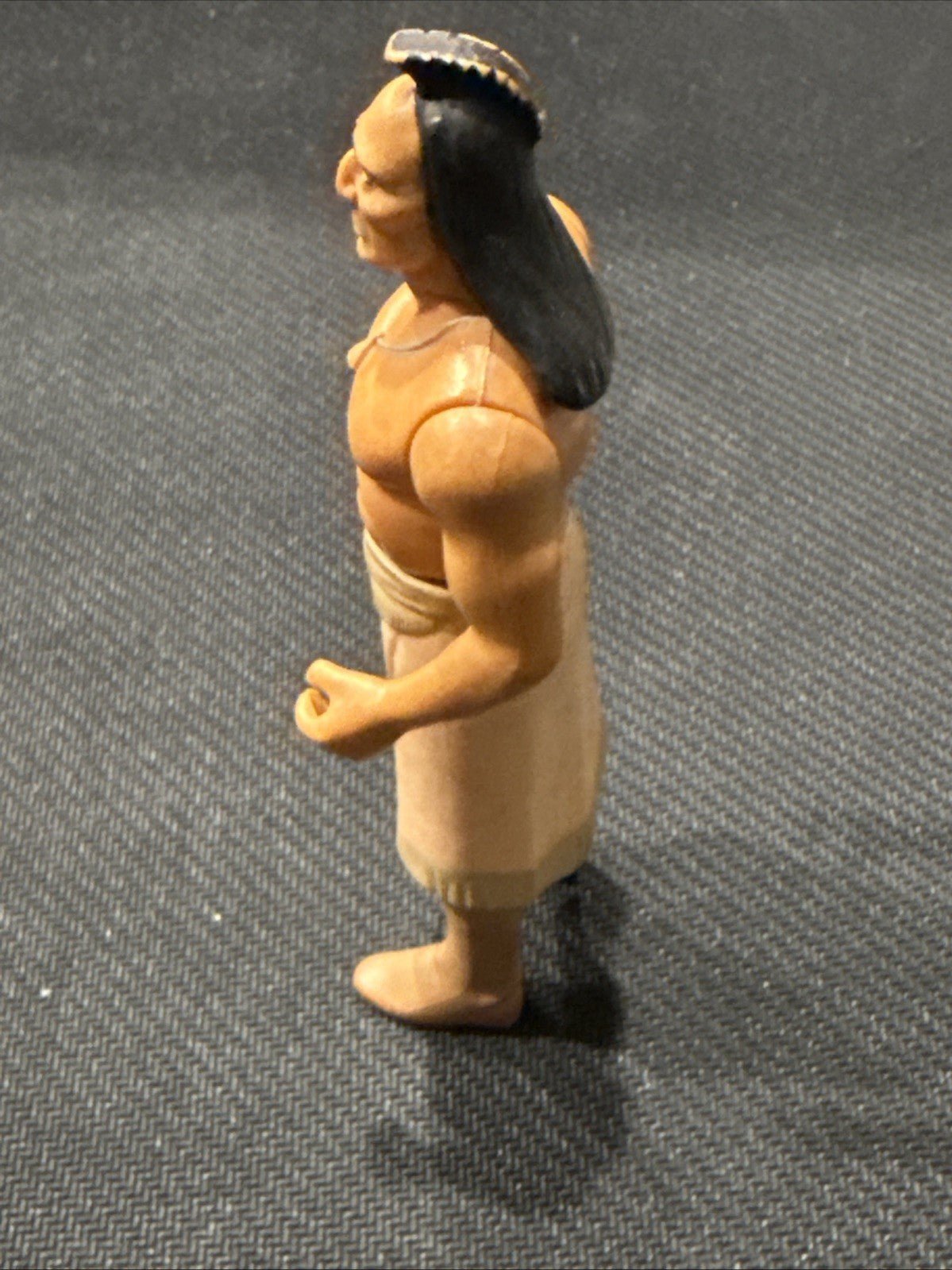 1995 Disney Chief Powhatan from Pocahontas Action figure/Toy. - toyscardscomics