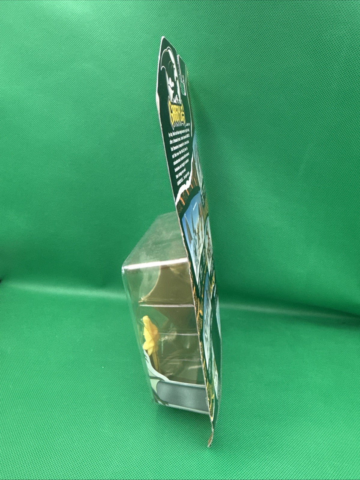 1995 Gargoyles Lexington With Firing Stinging Crossbow By Kenner - toyscardscomics