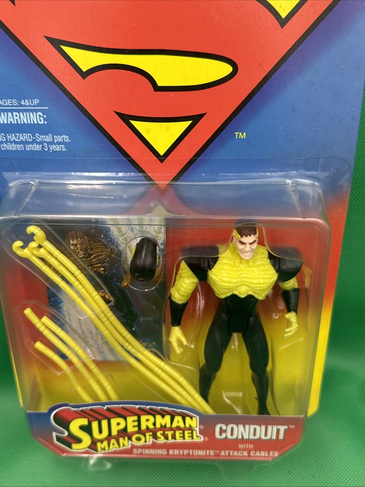 1995 Kenner | Superman Man of Steel | Conduit w/Spinning Cables | Figure Sealed - toyscardscomics