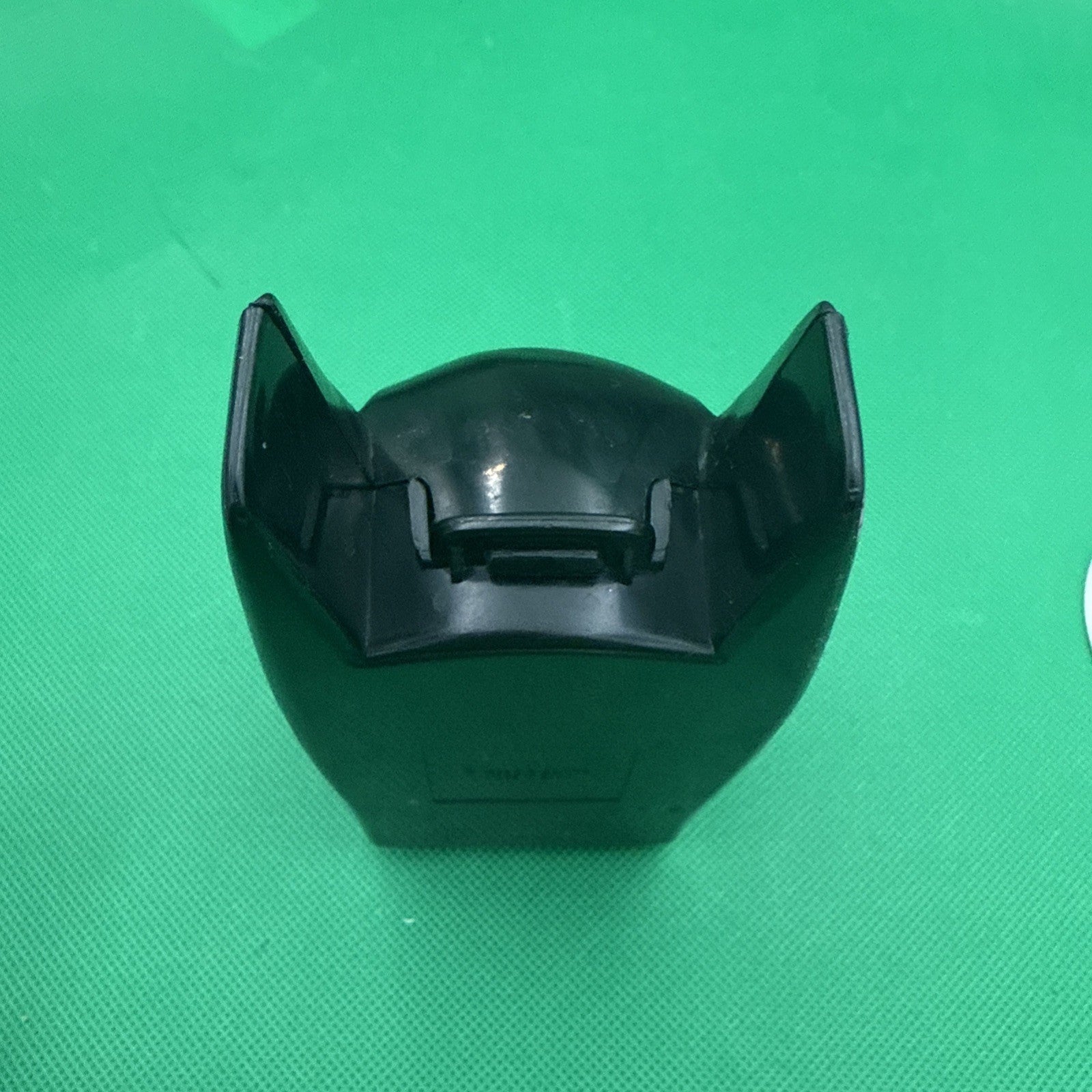 1995 vintage Micro Machines MICROVERSE Batman Forever Batcave head DC comics - toyscardscomics