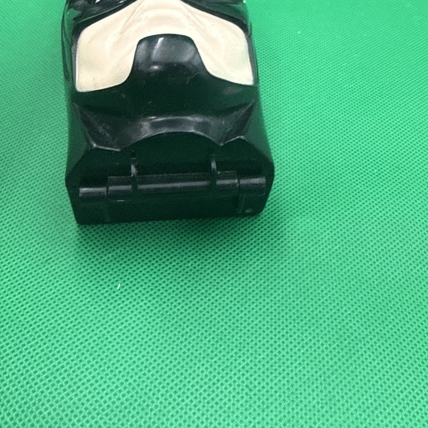 1995 vintage Micro Machines MICROVERSE Batman Forever Batcave head DC comics - toyscardscomics