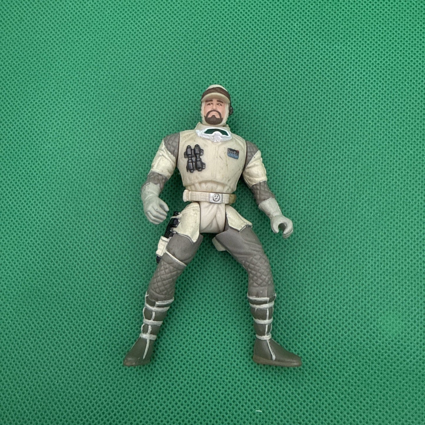 1997 Star Wars Hasbro HOTH REBEL TROOPER 3.75" Action Figure - toyscardscomics