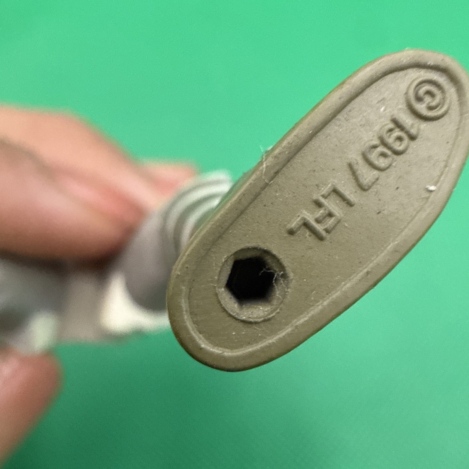 1997 Star Wars Hasbro HOTH REBEL TROOPER 3.75" Action Figure - toyscardscomics