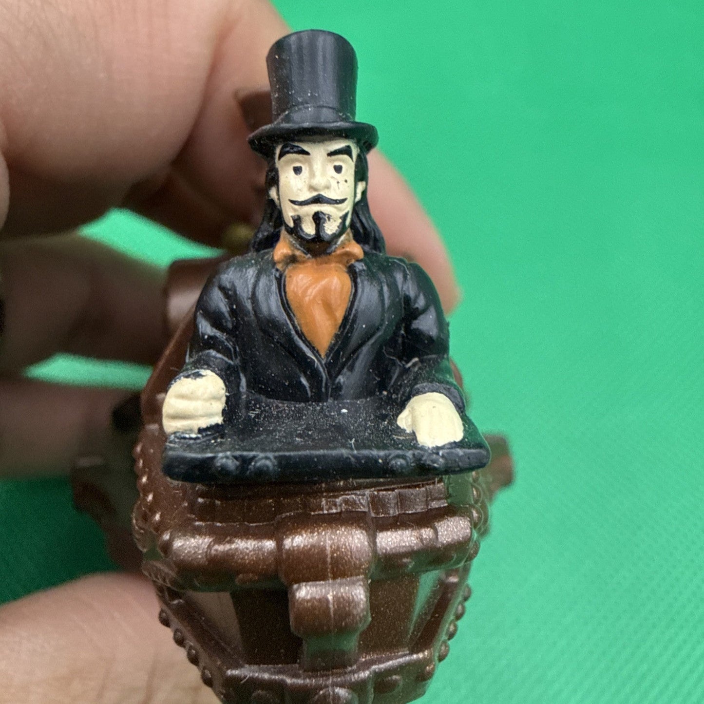 1999 Dr Miguelito Arliss Loveless Vehicle 3.5" Burger King Wild West Steam Punk - toyscardscomics