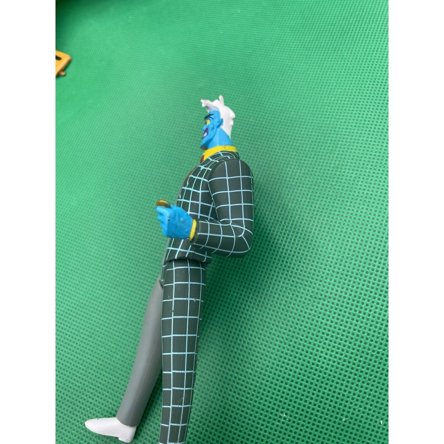 DC Comics Batman The Animated Series Two Face 4.75” Action Figure