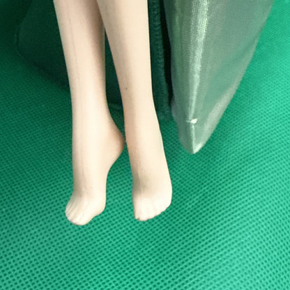 2011 Holiday Barbie Doll Christmas Green Gown Collector Edition Blonde