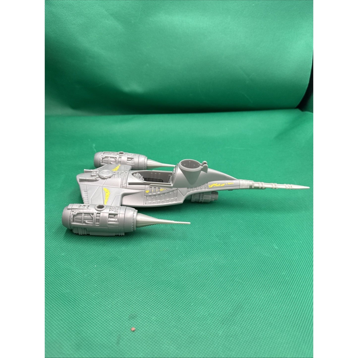STAR WARS Epic Hero Series The Mandalorian's N-1 Starfighter Ship For 4" Figures